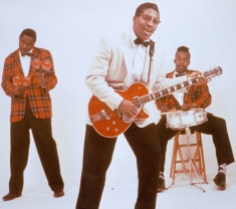 42.jpgBo Diddley - father of the Bo Diddley beat